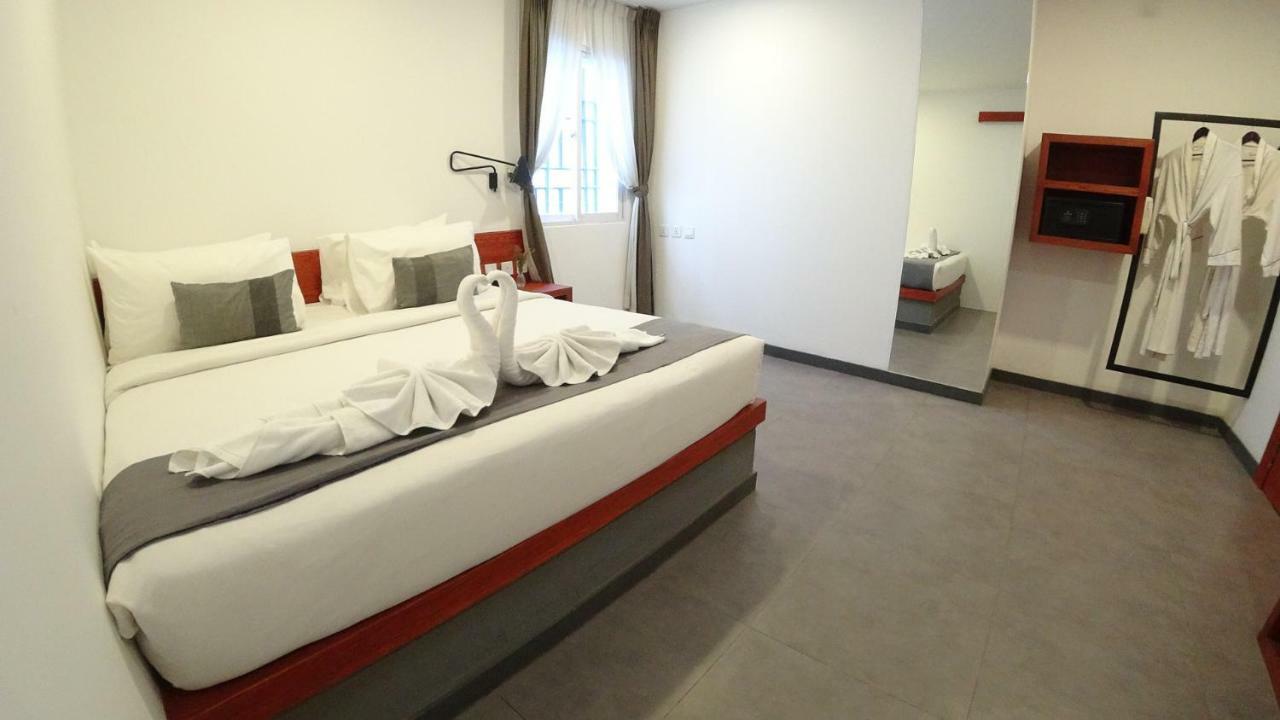 Hotel Records พนมเปญ ภายนอก รูปภาพ