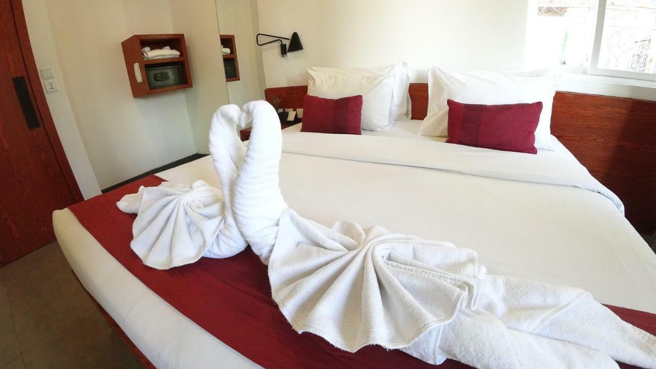 Hotel Records พนมเปญ ภายนอก รูปภาพ
