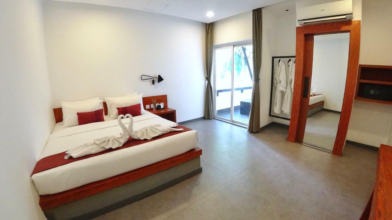 Hotel Records พนมเปญ ภายนอก รูปภาพ