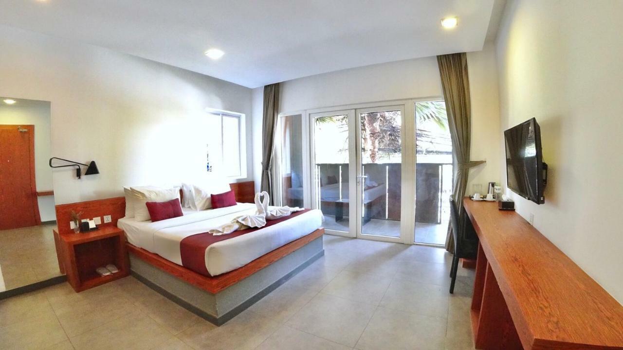 Hotel Records พนมเปญ ภายนอก รูปภาพ