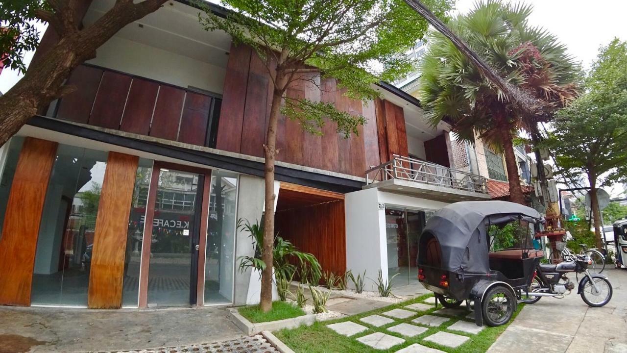 Hotel Records พนมเปญ ภายนอก รูปภาพ