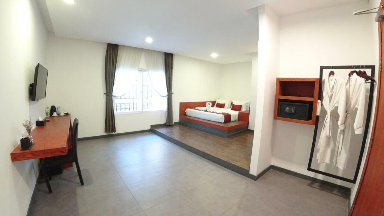 Hotel Records พนมเปญ ภายนอก รูปภาพ
