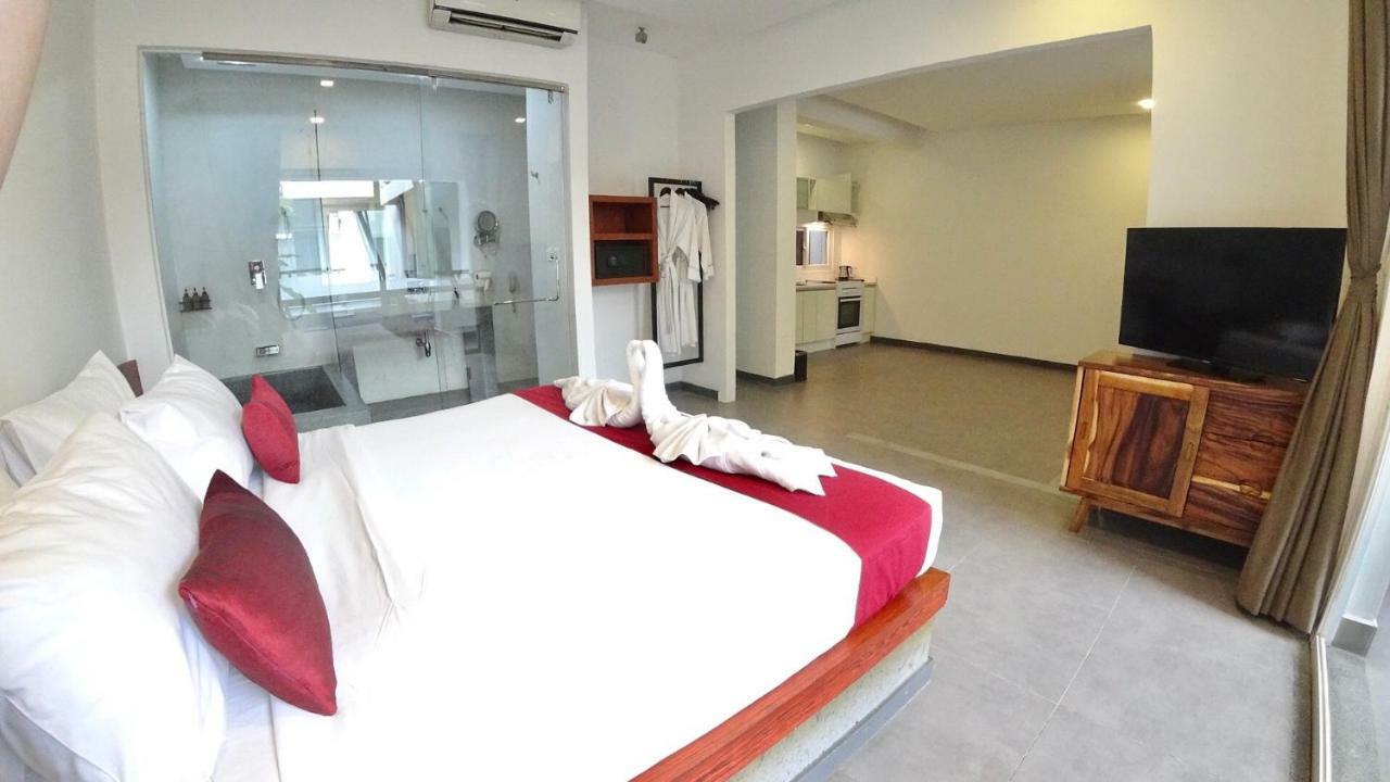 Hotel Records พนมเปญ ภายนอก รูปภาพ